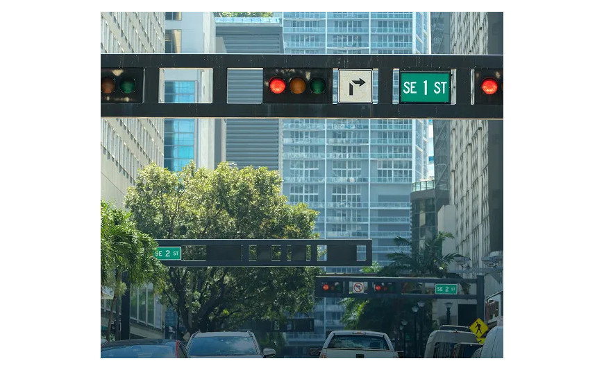 Implementación de señalética en Ambato